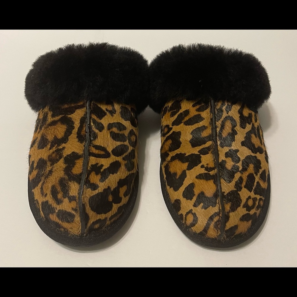 Ugg Scuffette Ii Printer Animal Size 7 - image 5